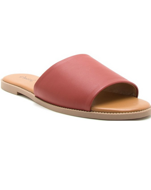 Desmond Flat Sandal